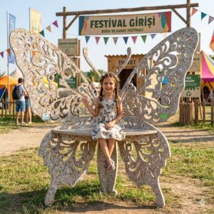 Kelebek – Hatıra Fotoğrafı Köşesi